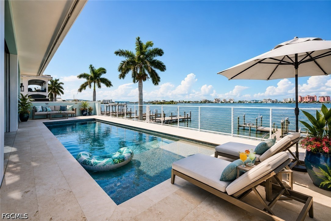 938 San Carlos, Fort Myers Beach, FL 33931