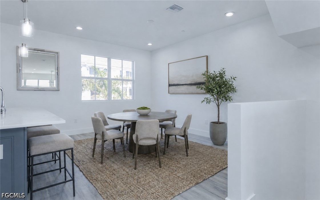 DiningArea