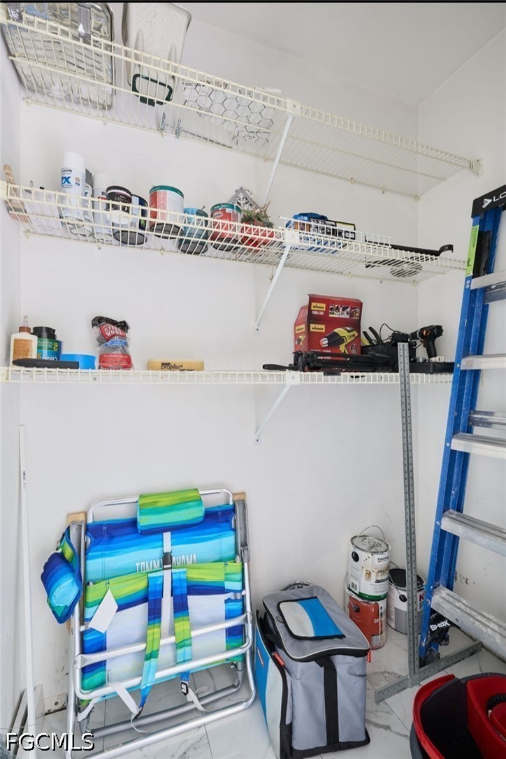 8171 Woods Unit 8, Fort Myers, FL 33919