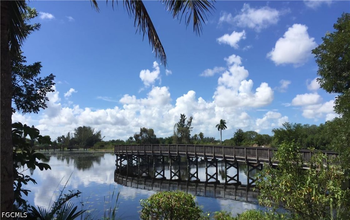 8171 Woods Unit 8, Fort Myers, FL 33919
