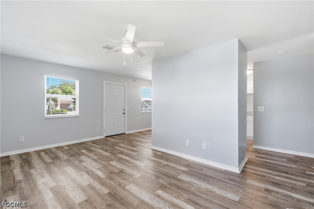 899 Ridgeway, North Fort Myers, FL 33903