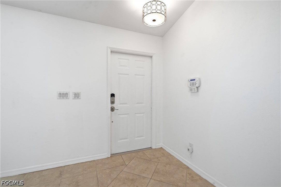 1718 3rd, Cape Coral, FL 33909