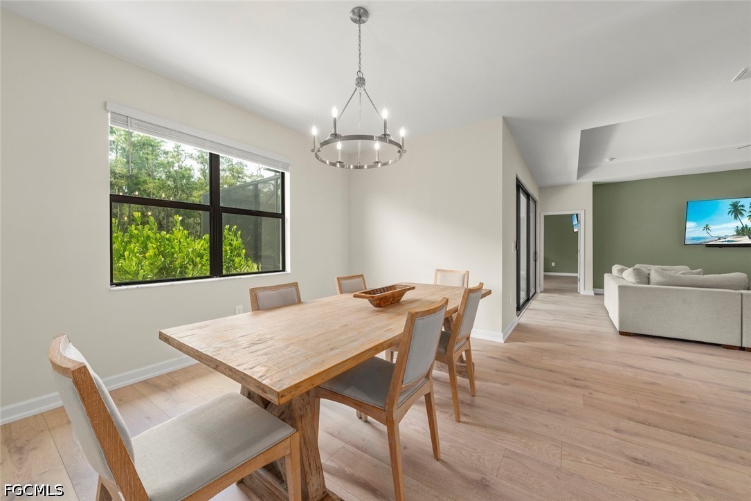 DiningArea
