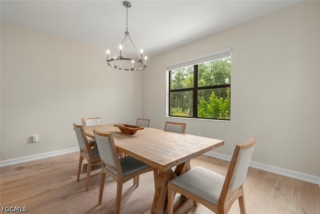 DiningArea