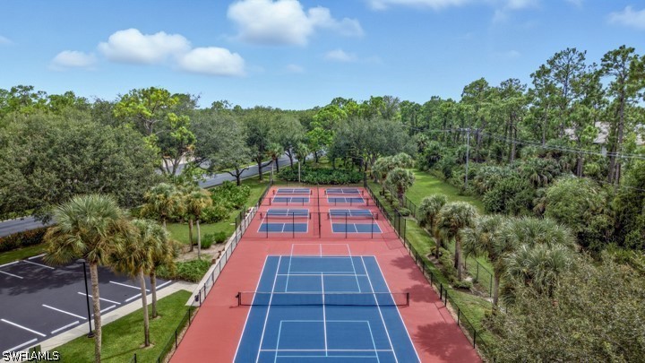 145 Robin Hood Unit 104, Naples, FL 34104
