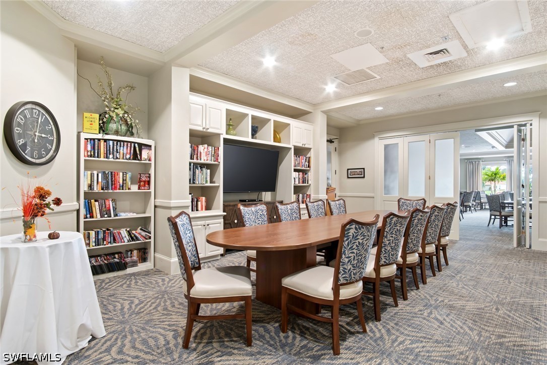 DiningArea