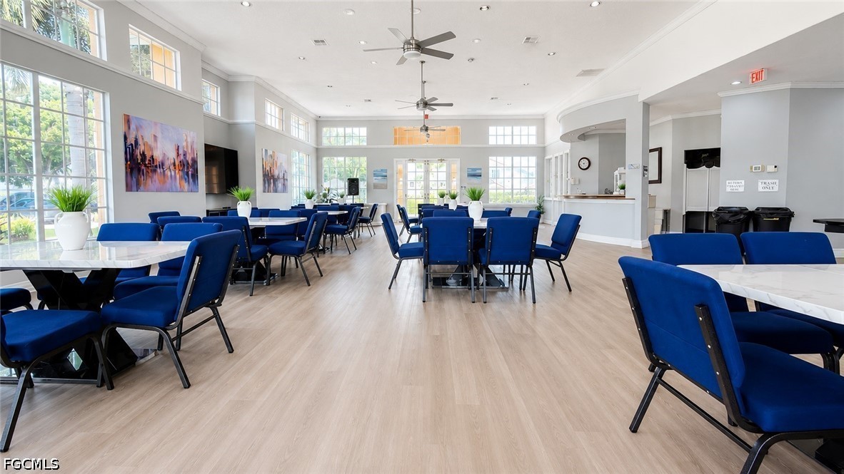 DiningArea
