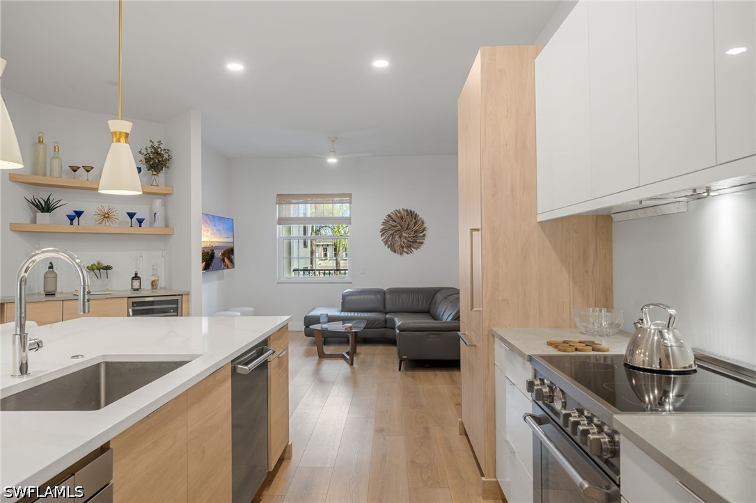 700 Bentwater Unit 103, Naples, FL 34108