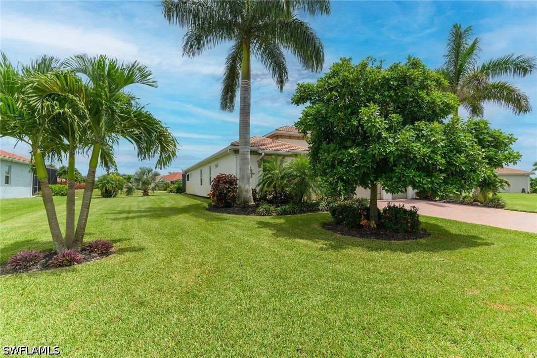 18709 Lake Hammock, Naples, FL 34114