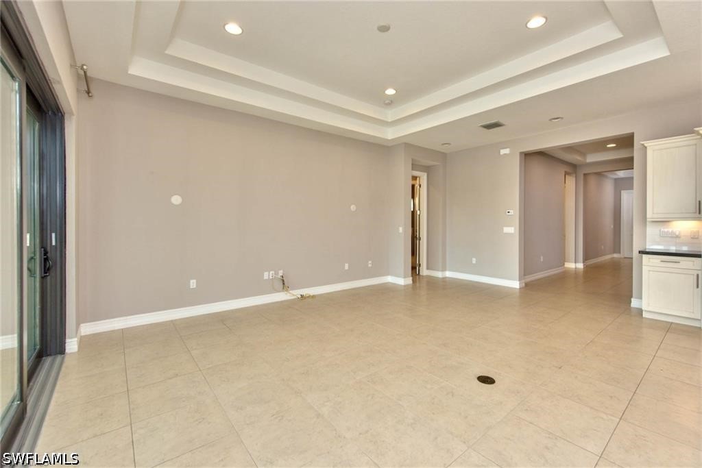 9336 Woodhurst, Naples, FL 34120