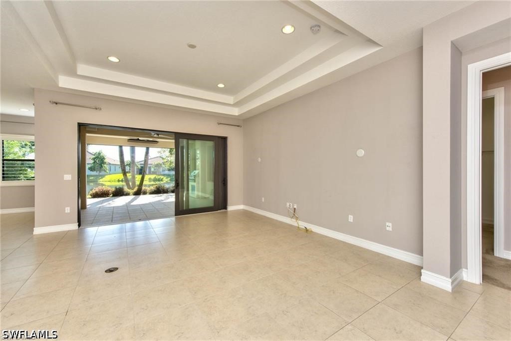 9336 Woodhurst, Naples, FL 34120