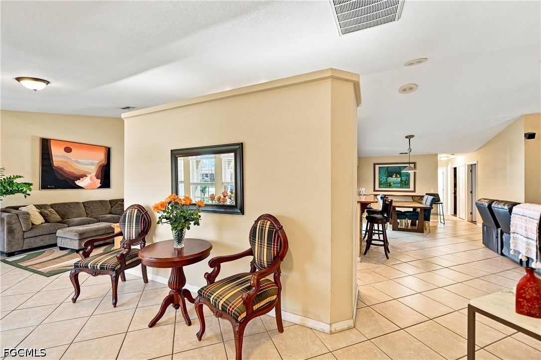 1239 23rd, Cape Coral, FL 33990