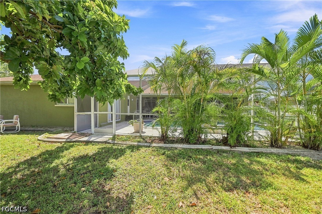 1239 23rd, Cape Coral, FL 33990