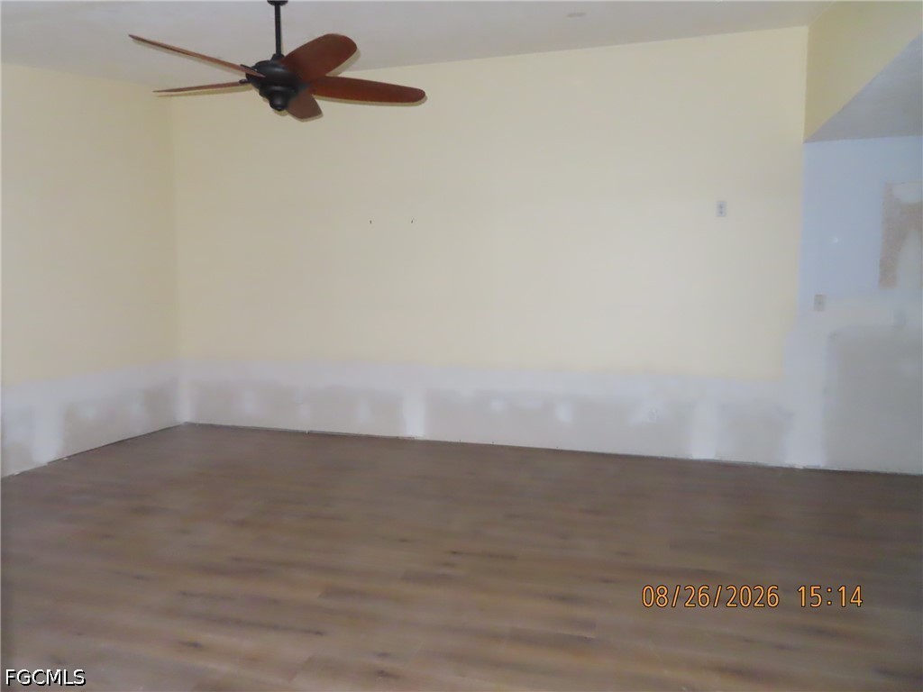 5640 Foxlake, North Fort Myers, FL 33917