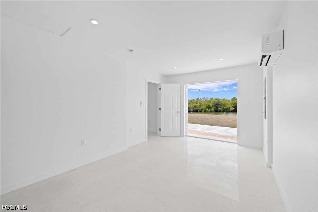 12065 Boat Shell, Matlacha Isles, FL 33991