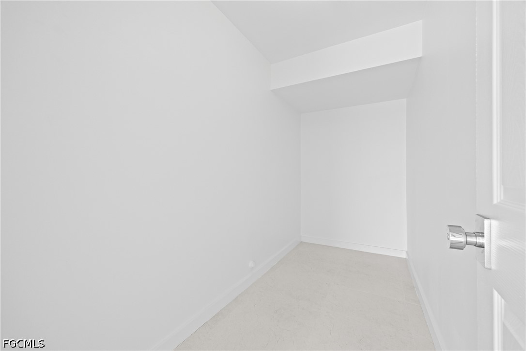 12065 Boat Shell, Matlacha Isles, FL 33991