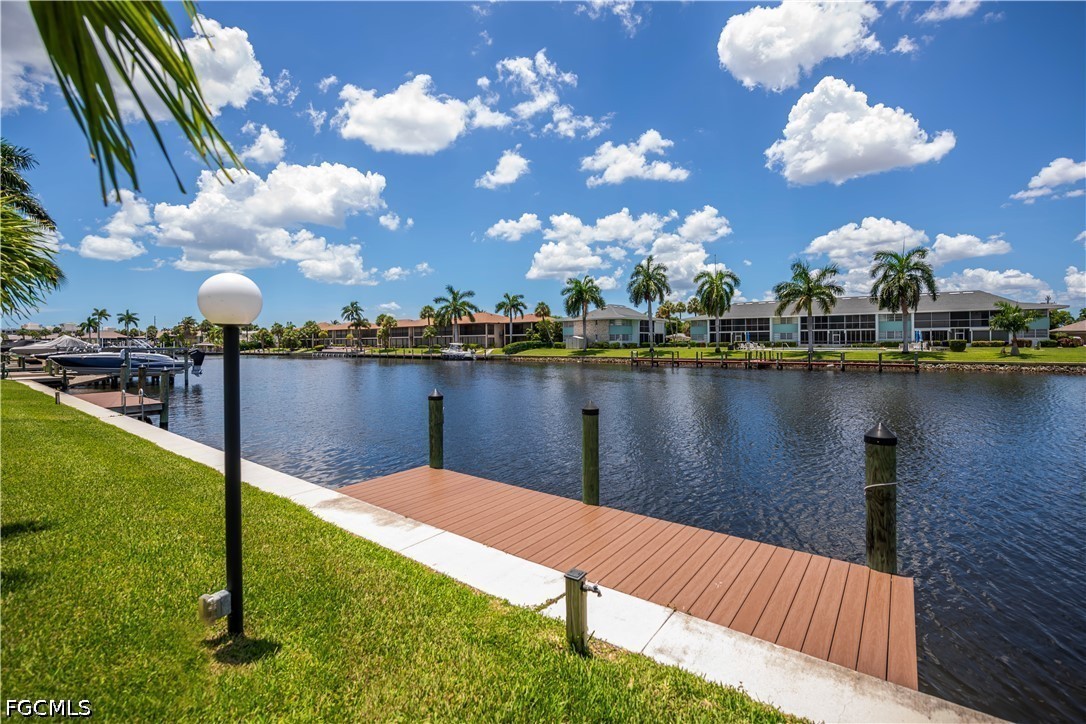 4544 5th Unit 207, Cape Coral, FL 33904
