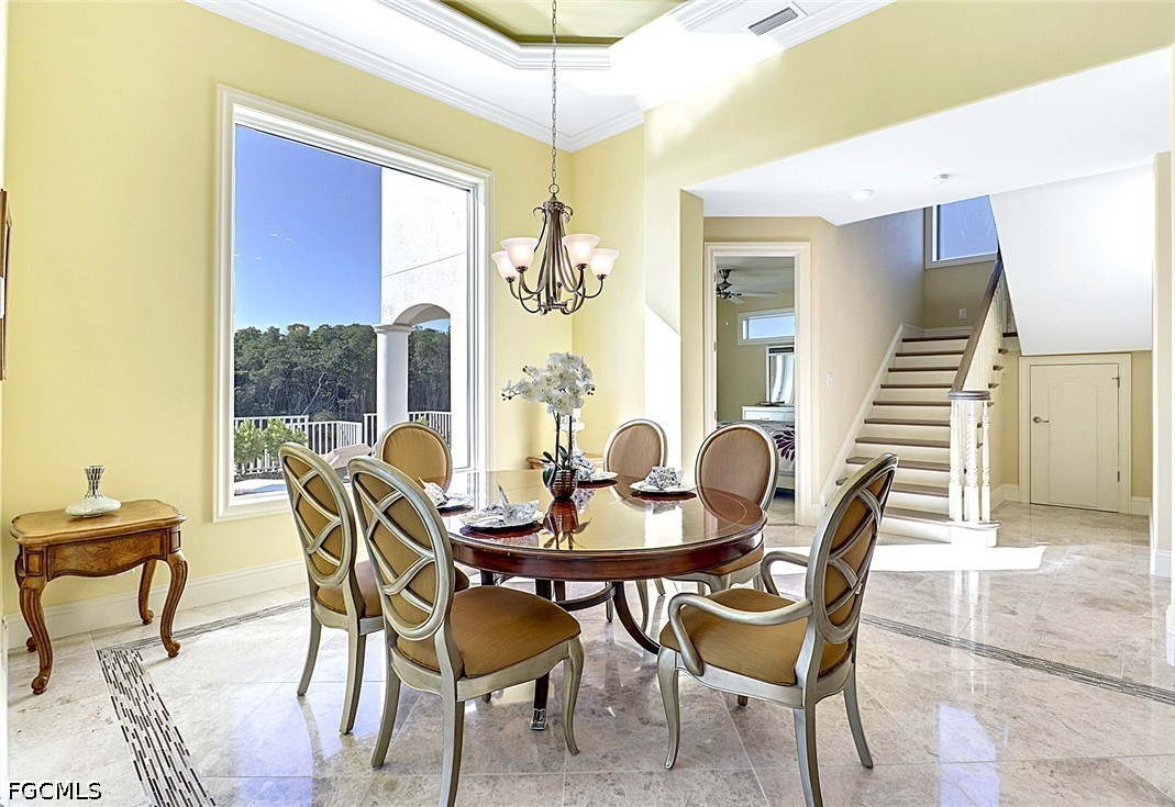 DiningArea