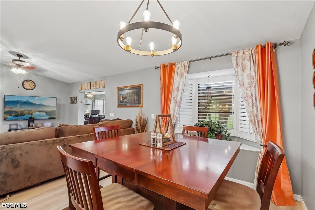DiningArea