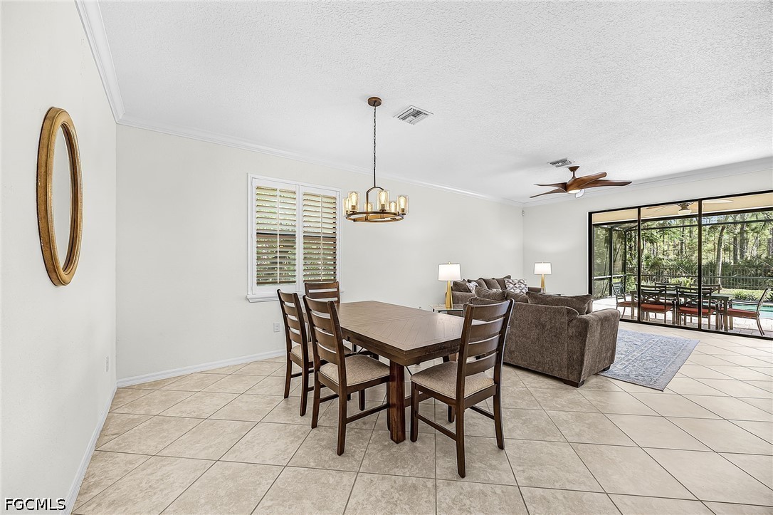 DiningArea