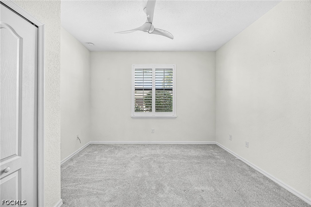 9324 River Otter, Fort Myers, FL 33912