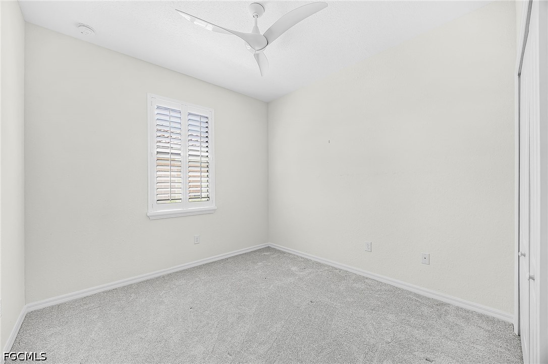 9324 River Otter, Fort Myers, FL 33912