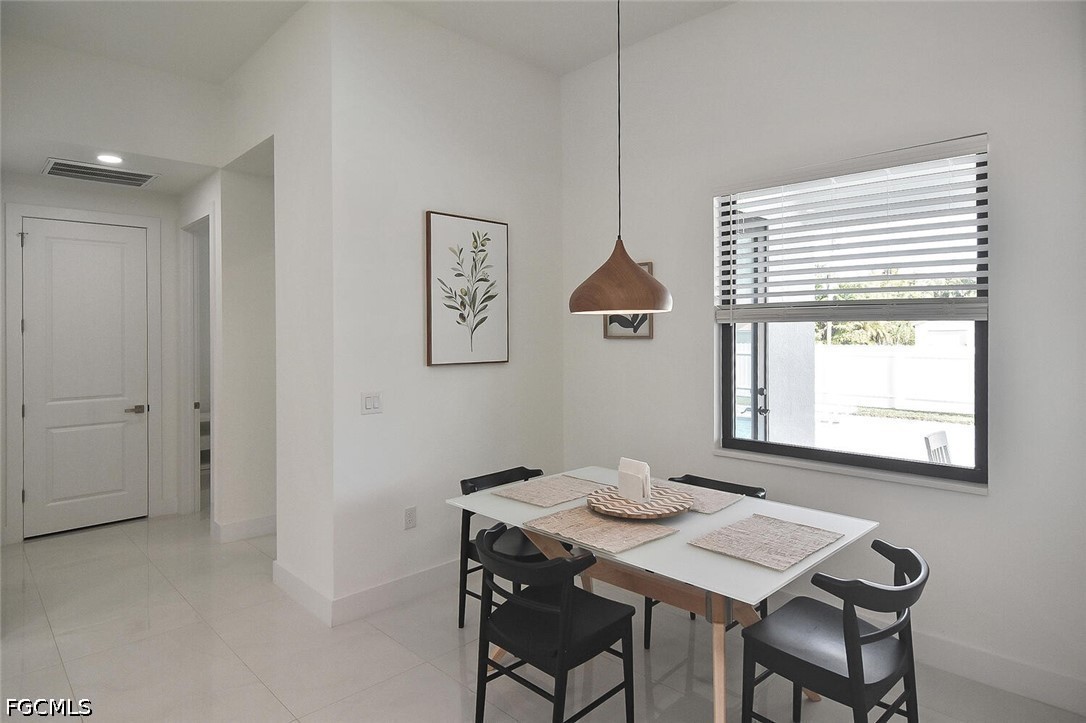 DiningArea