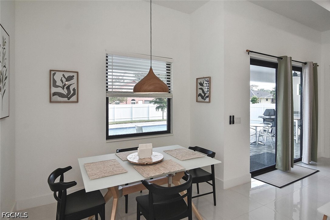 DiningArea