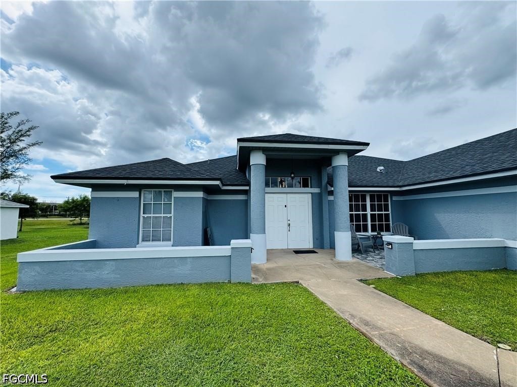 1906 15th, Cape Coral, FL 33991