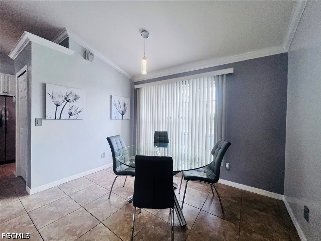 DiningArea