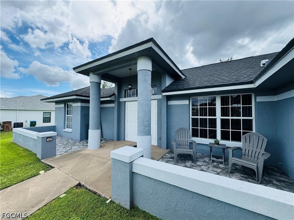 1906 15th, Cape Coral, FL 33991