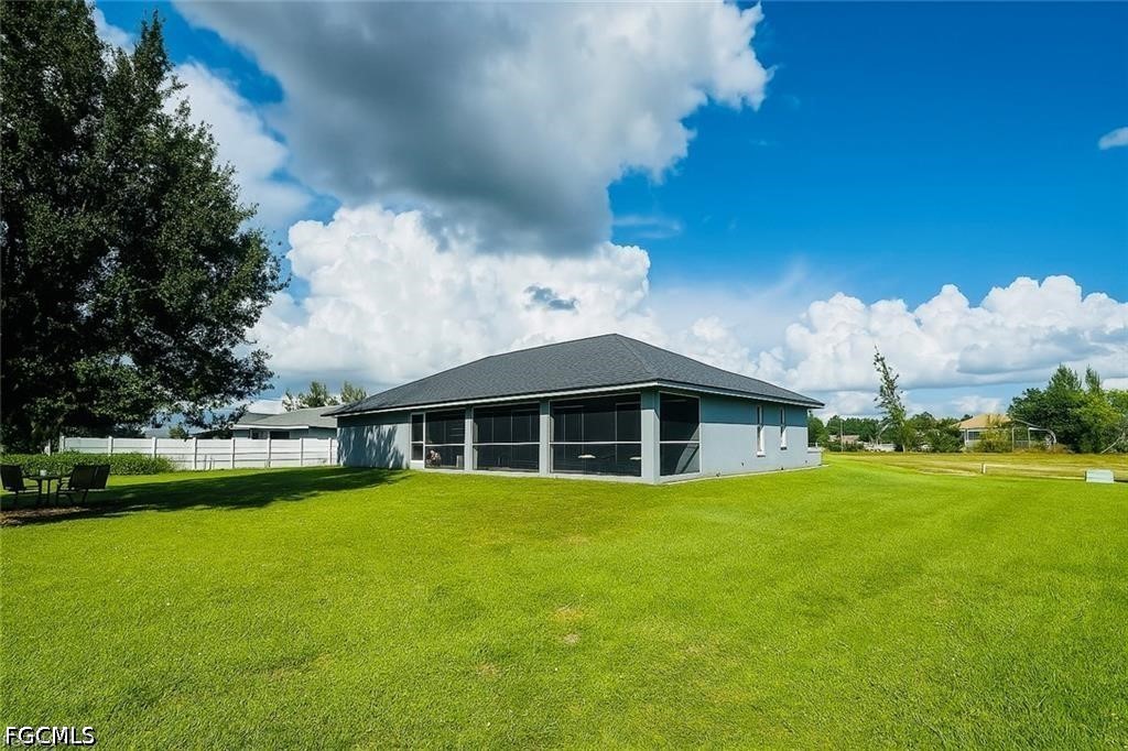 1906 15th, Cape Coral, FL 33991