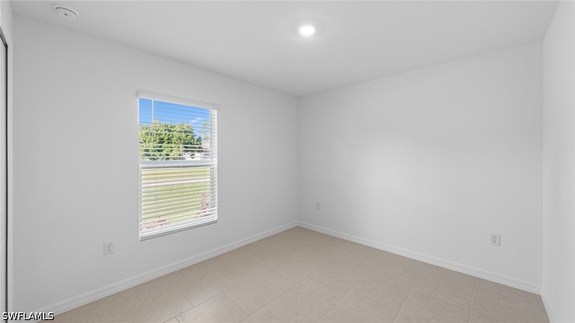 11890 Savanna Lakes, Lehigh Acres, FL 33974