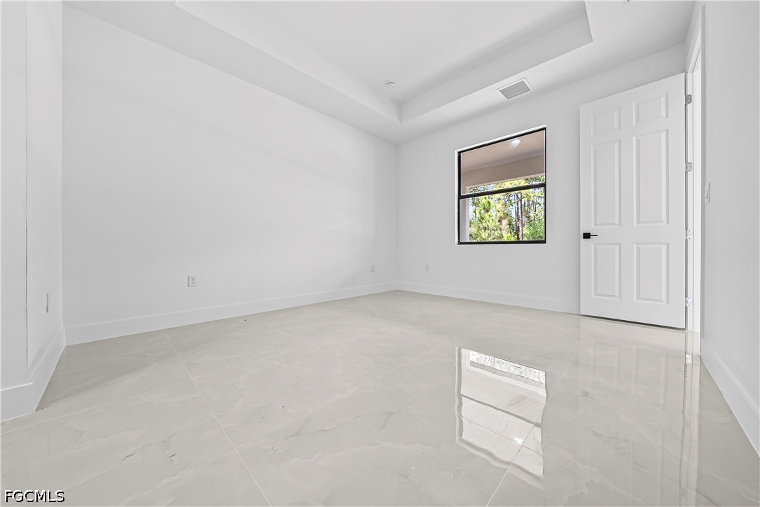 439 Redwing, Lehigh Acres, FL 33974
