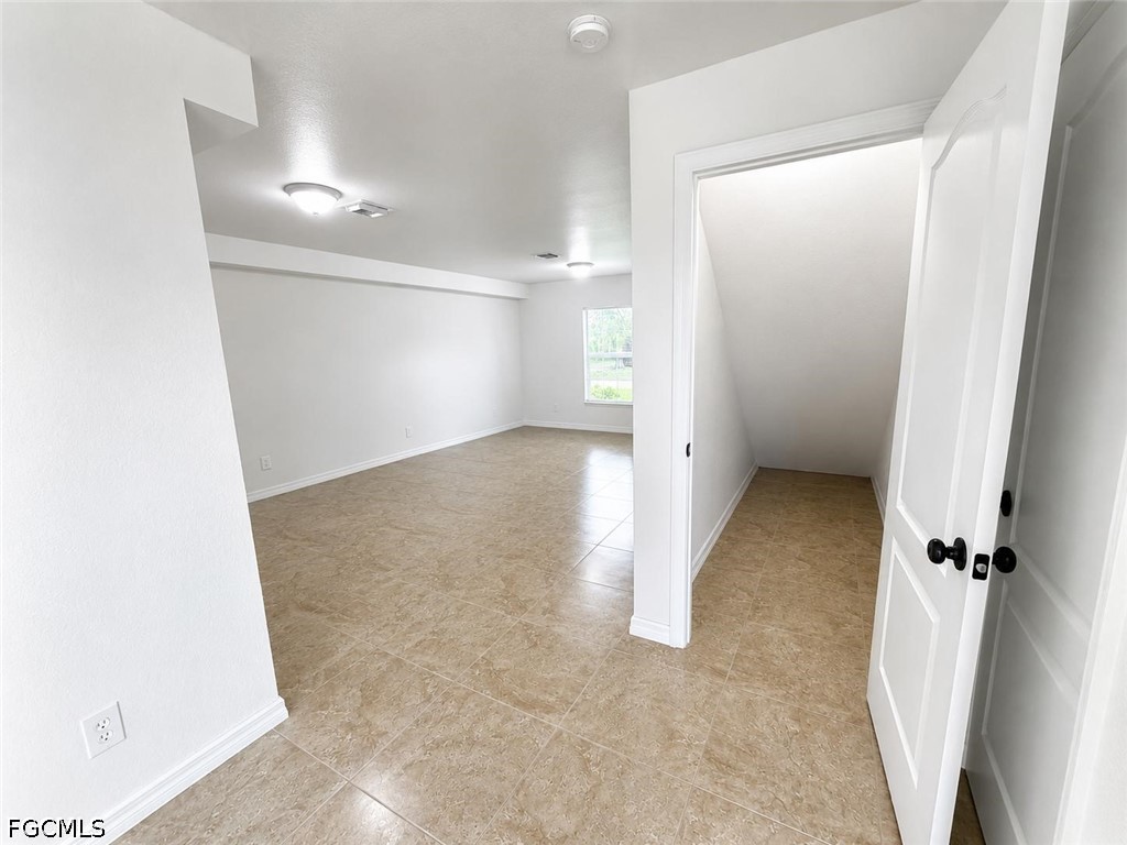 918 Marilyn, Lehigh Acres, FL 33974