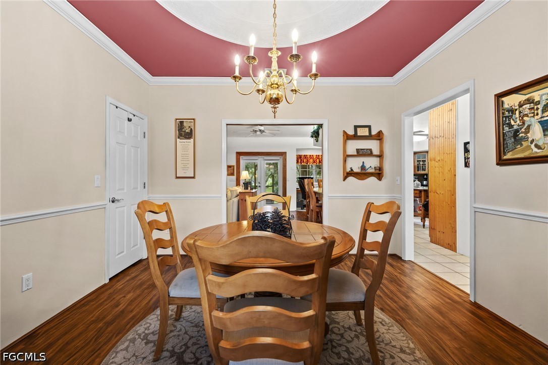 DiningArea