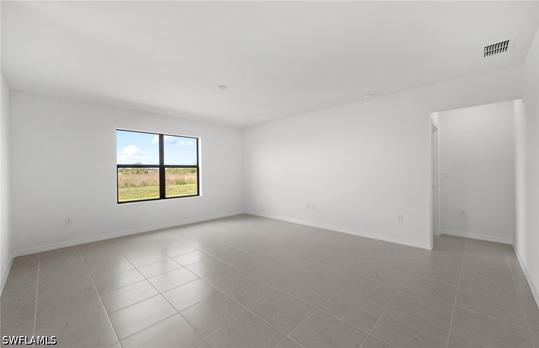 271 Silent Lake, Lehigh Acres, FL 33936