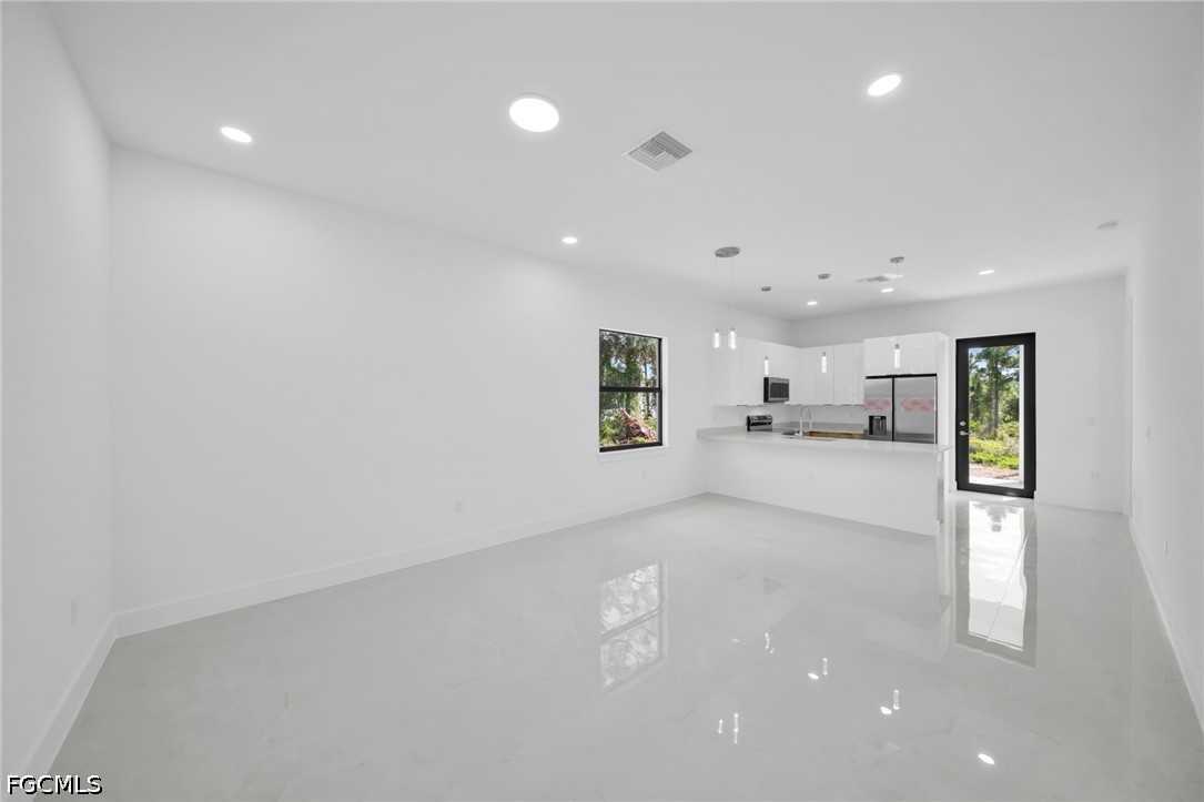 347 Columbus, Lehigh Acres, FL 33974