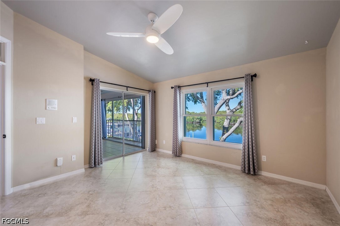 242 Newport Unit 509, Naples, FL 34114