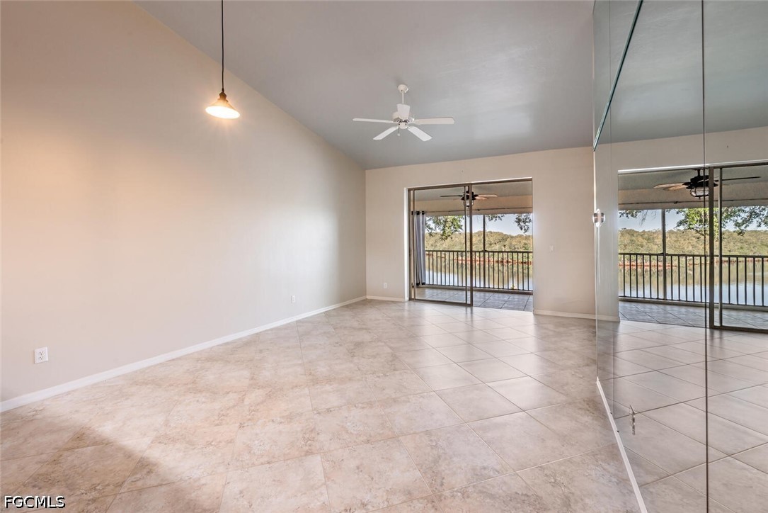 242 Newport Unit 509, Naples, FL 34114