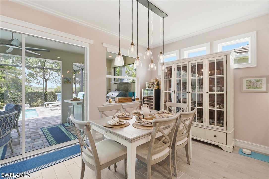 DiningArea