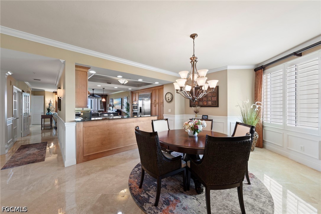 DiningArea