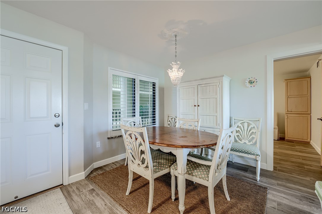 DiningArea
