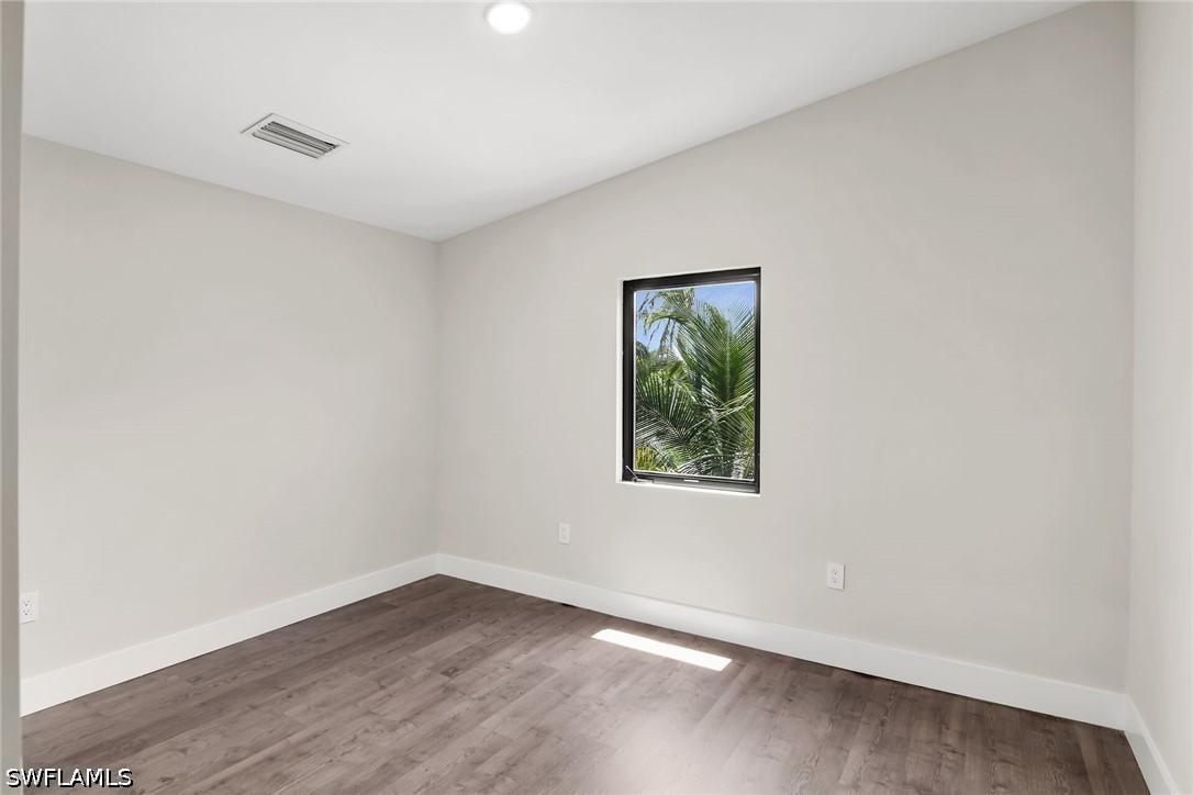 2505 Storter, Naples, FL 34112