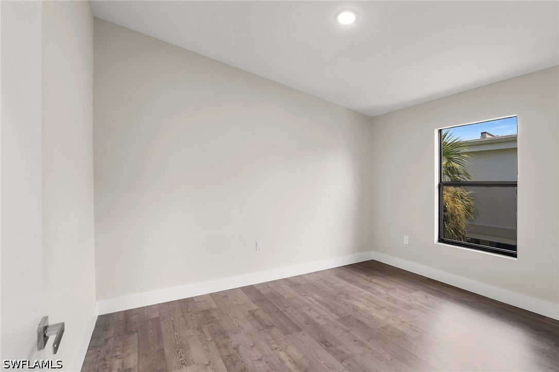 2505 Storter, Naples, FL 34112