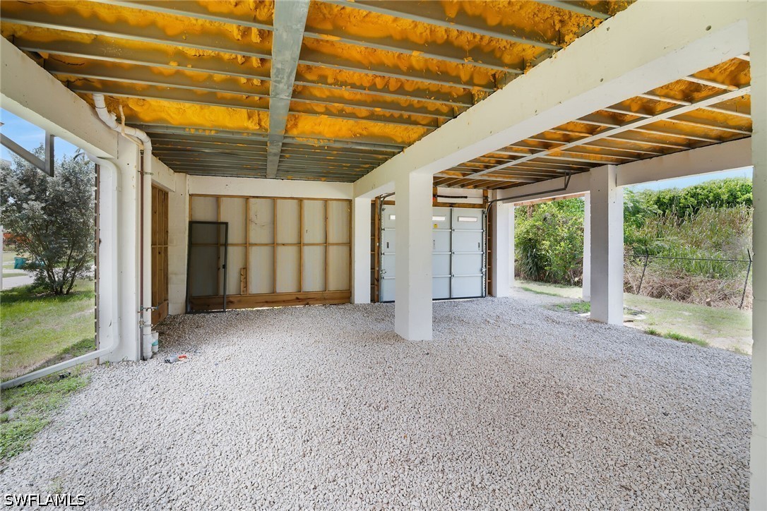 2505 Storter, Naples, FL 34112