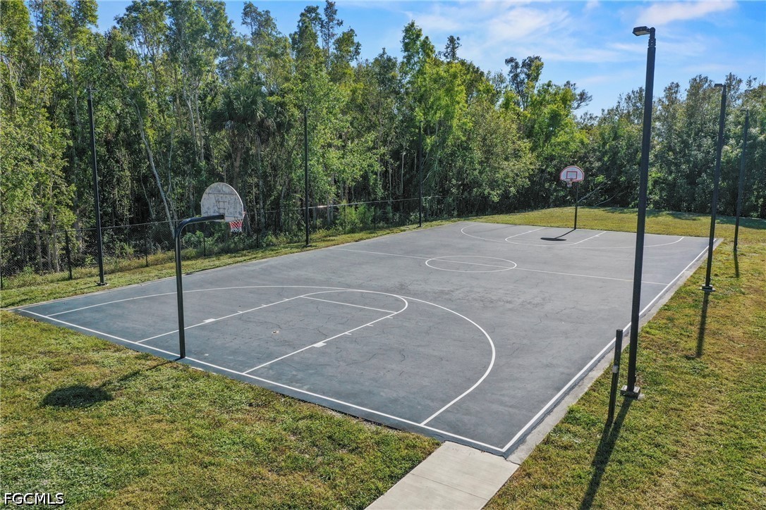 9724 Foxhall Unit 4, Estero, FL 33928