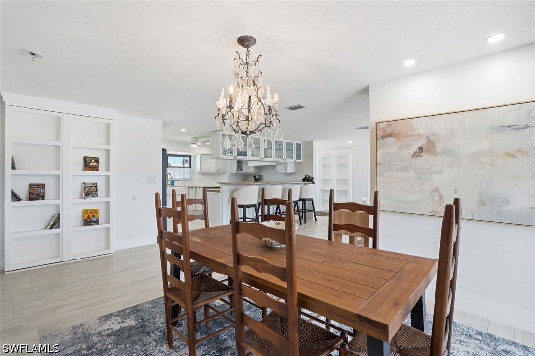 DiningArea