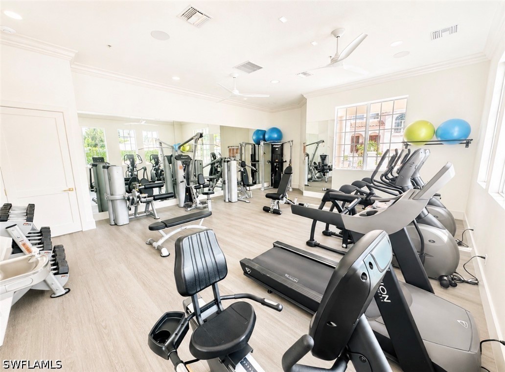 173 Colonade Unit 1401, Naples, FL 34103