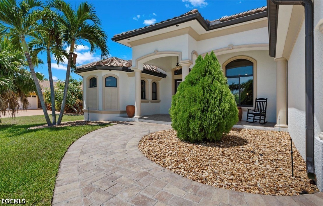 5306 27th, Cape Coral, FL 33914